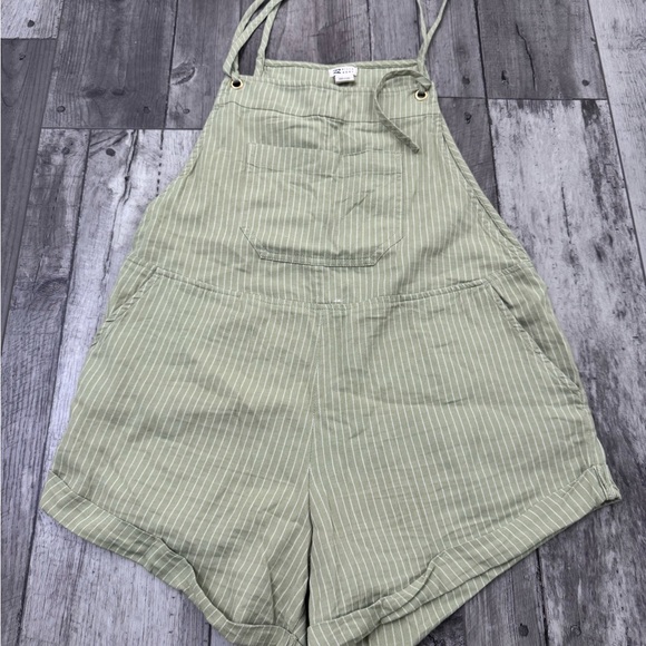 Billabong Beach Striped Olive Green Lightweight Romper Overalls Medium - Picture 4 of 9